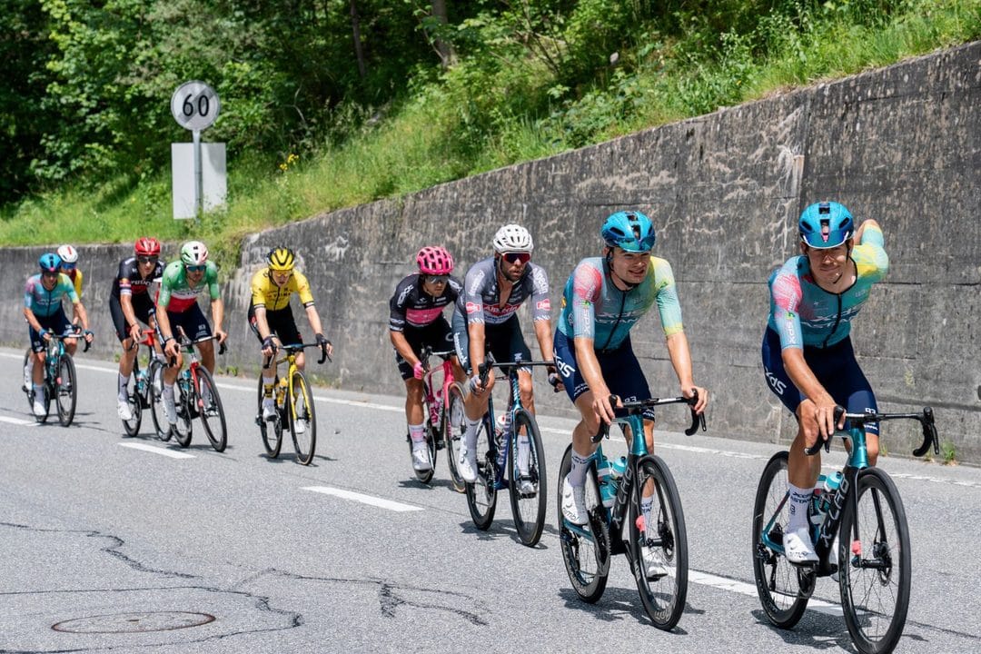 The Handover: How Enric Mas Turned an Overnight Promotion Into a Vuelta a España Title