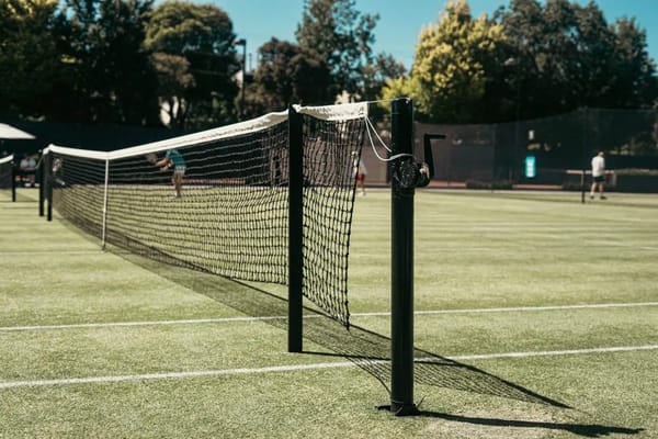 Wimbledon 2026: The Grass-Court Fitness Demands That Separate Second-Week Contenders From Early Exits